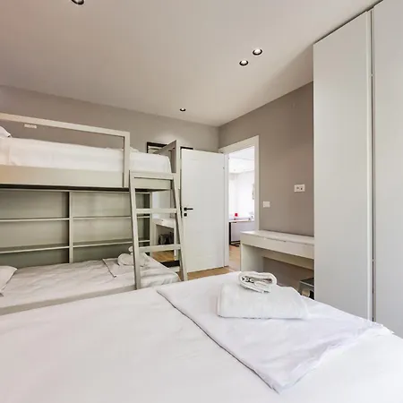 Moya By Premium Selection Durrës